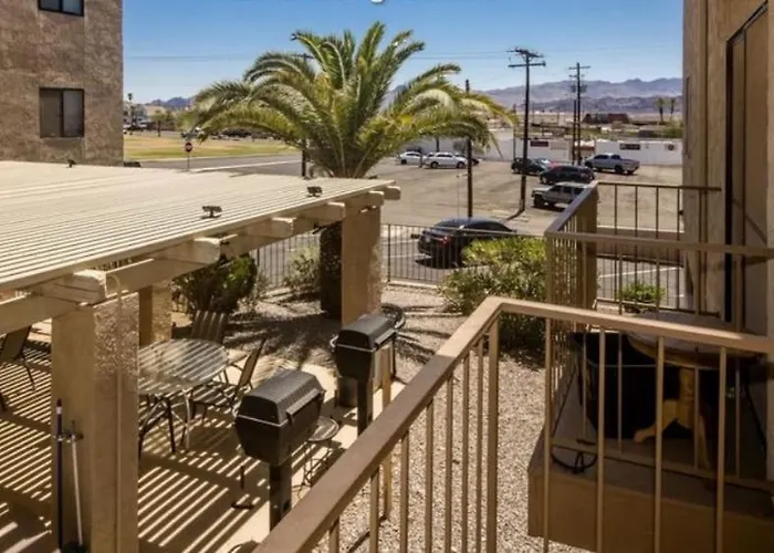 1st Floor In The Desert W/ Pool, & Bbq Hotel apartamentowy Lake Havasu City