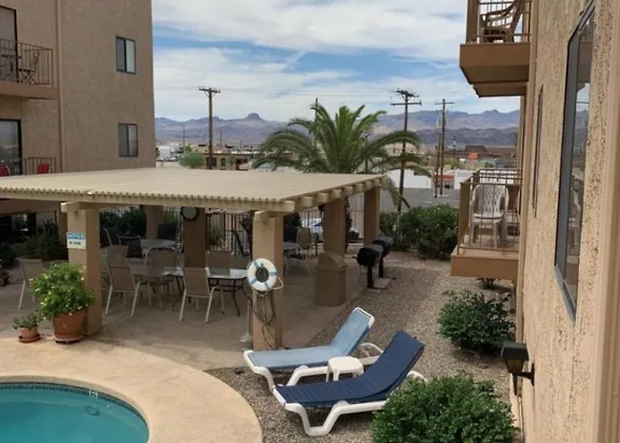 Hotel apartamentowy 1st Floor In The Desert W/ Pool, & Bbq Lake Havasu City